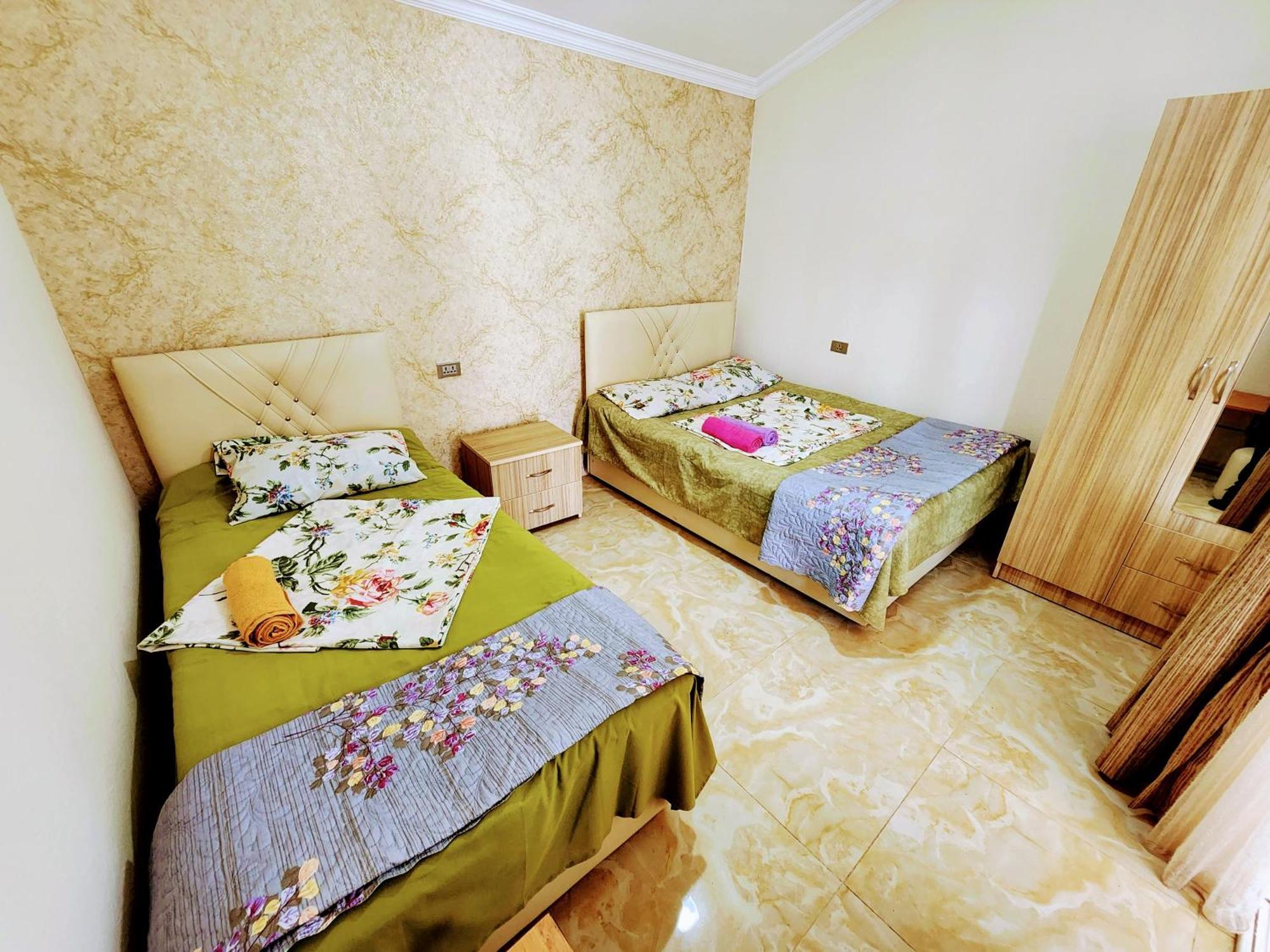 Guest House Nona Чакви Екстериор снимка